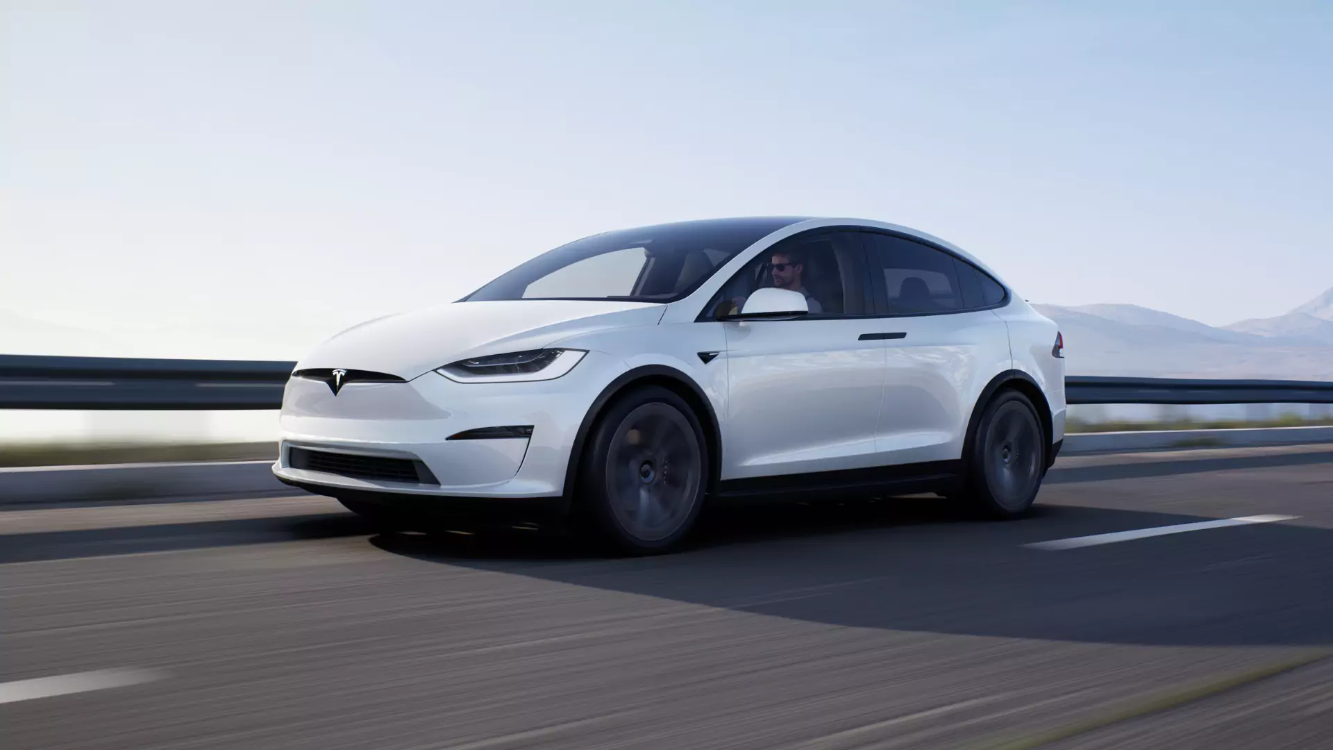 Tesla Model X Plaid 5