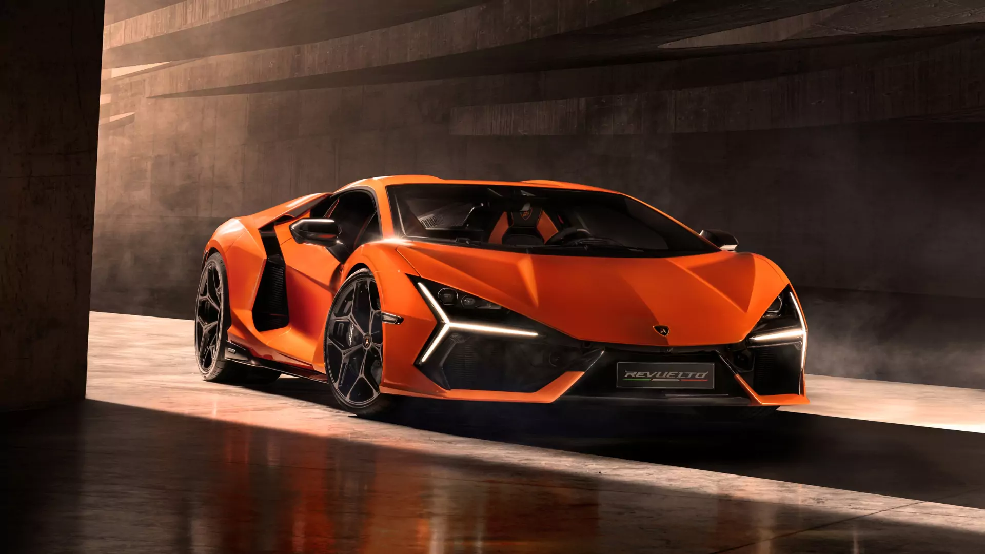lamborghini-revuelto-3