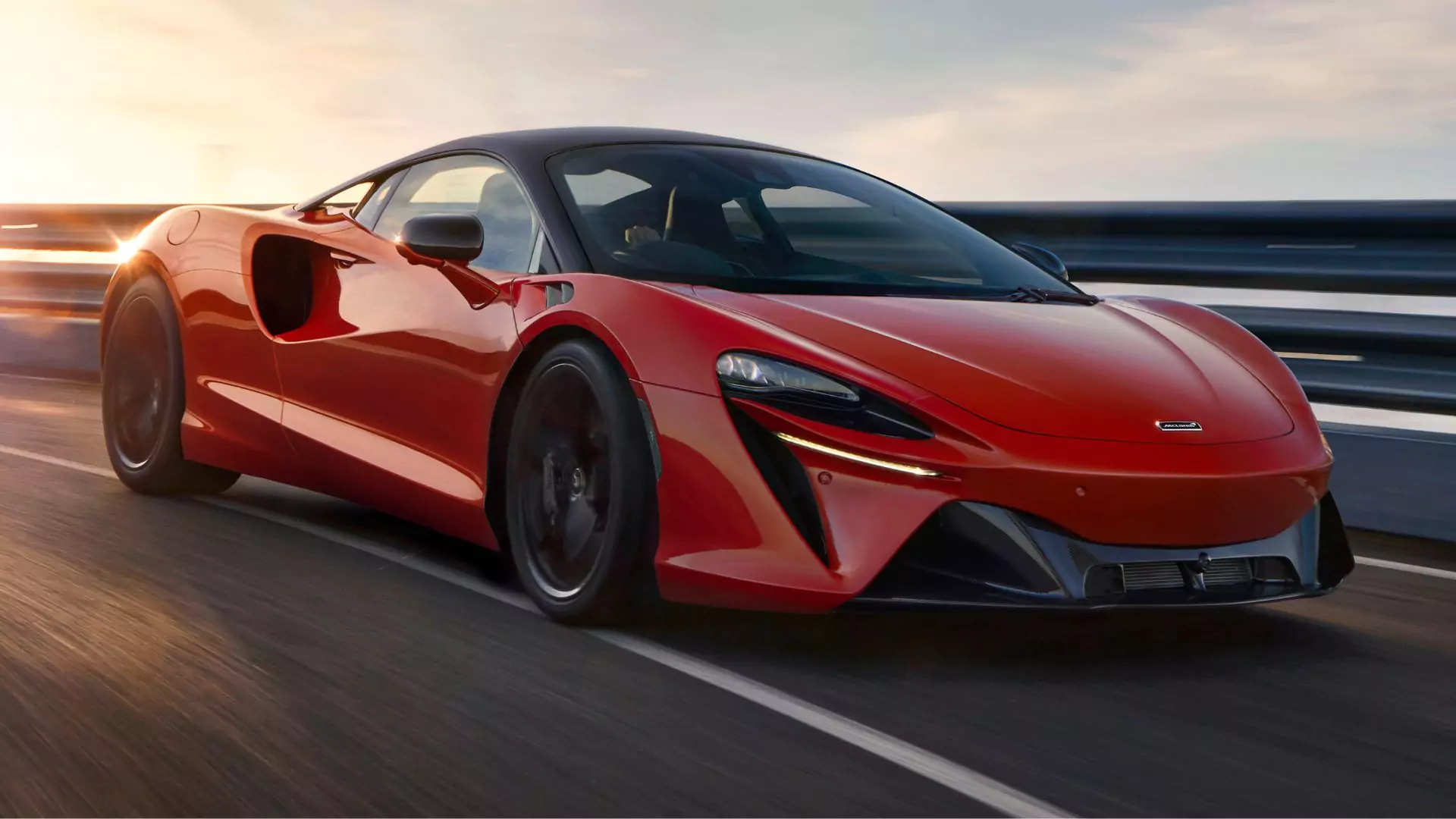 mclaren-artura-2023-7