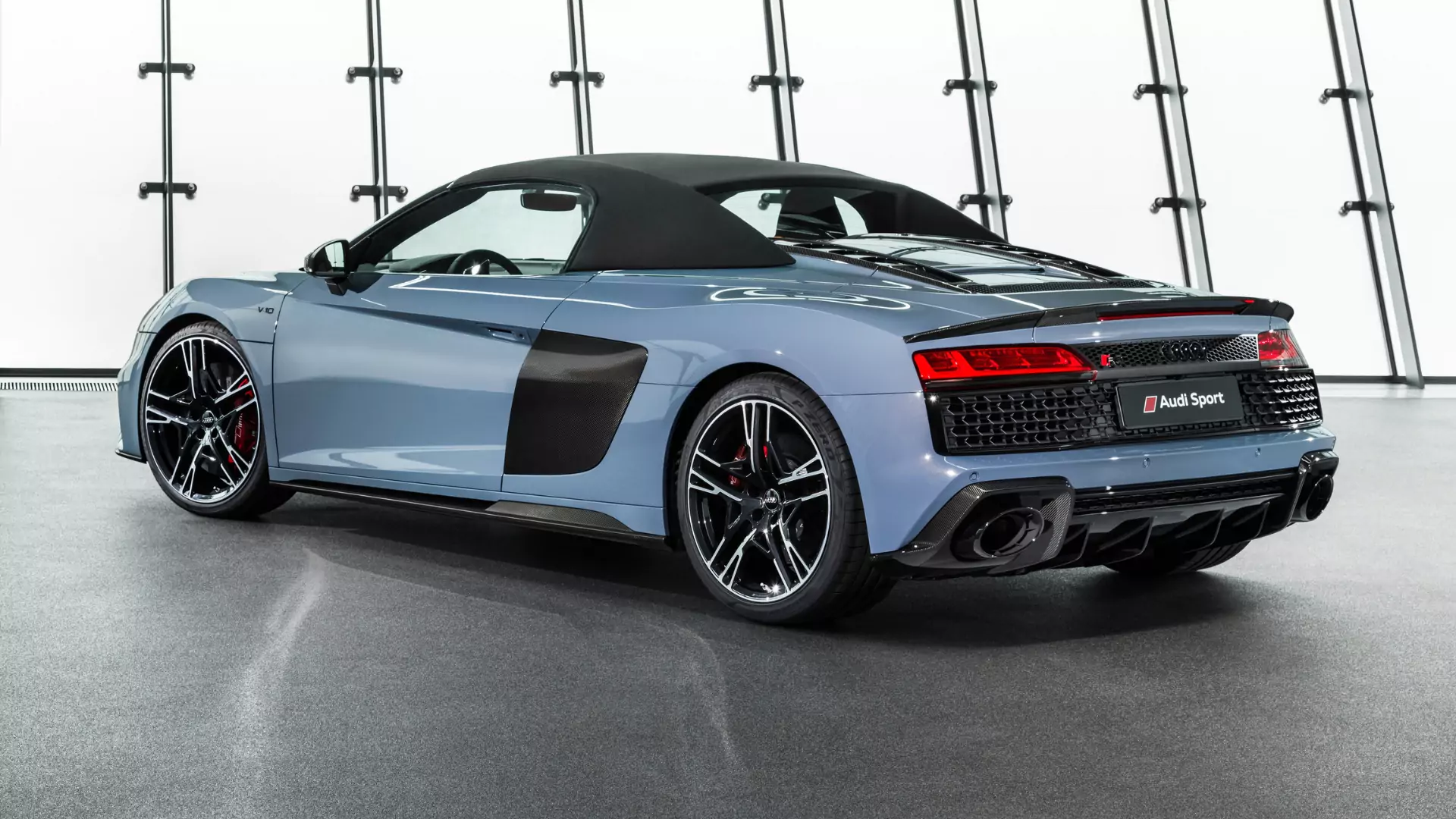 Audi R8 Spyder V10 Performance 2023 Brasil