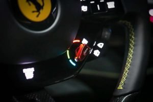 Ferrari-SF90-Stradale-Amarela-Brasil-14
