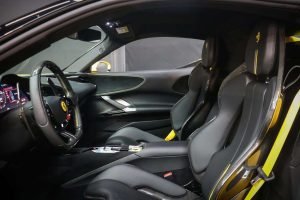 Ferrari-SF90-Stradale-Amarela-Brasil-2
