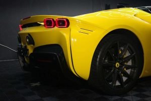 Ferrari-SF90-Stradale-Amarela-Brasil-22
