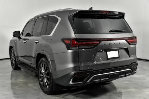 Lexus-LX-600-F-Sport (13)