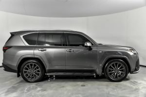 Lexus-LX-600-F-Sport (4)