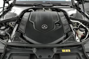 Mercedes-Benz-S-580 (22)