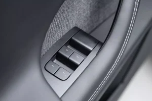 tesla-model-x-plaid-4